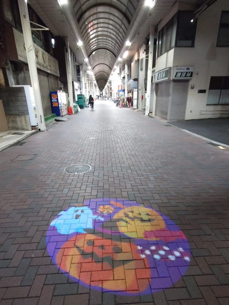 つくの商店街アーケード