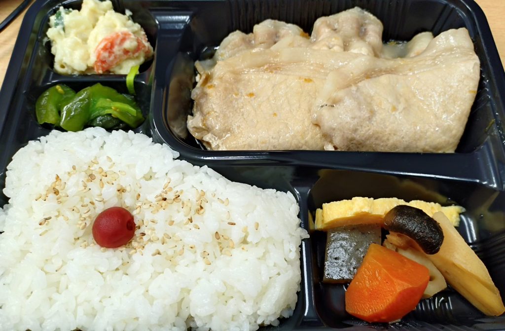 総菜きらく 生姜焼き弁当